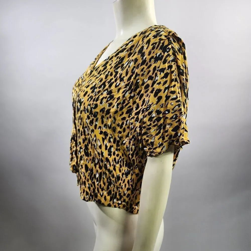 Topshop size 4 top - Picture 2 of 4